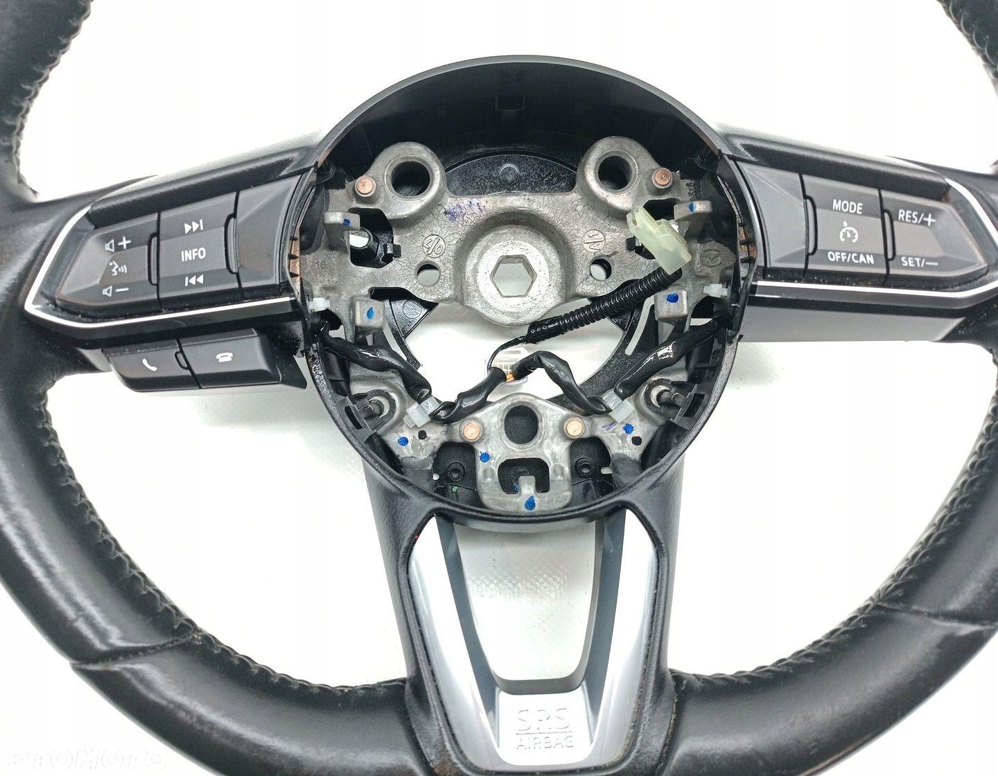 KIEROWNICA MULTIFUNKCJA MAZDA 3 BM III LIFT 18R - 4