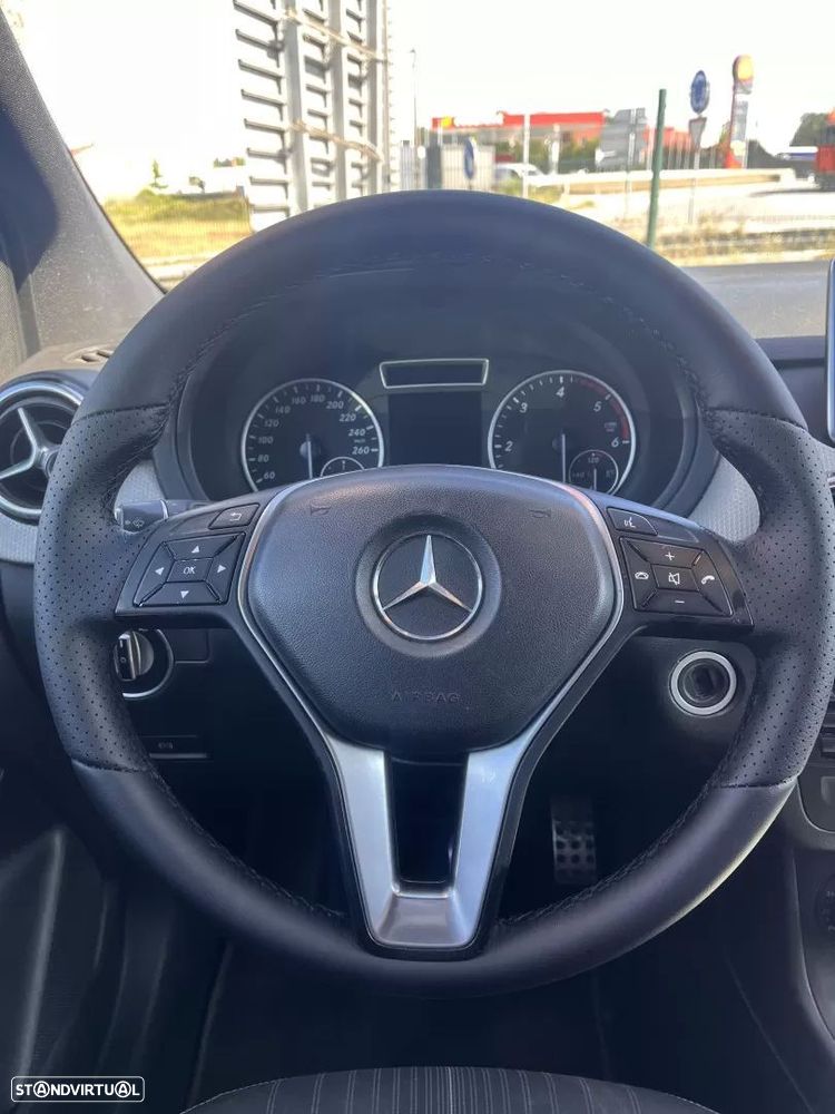 Mercedes-Benz B 180 CDi BlueEfficiency - 17