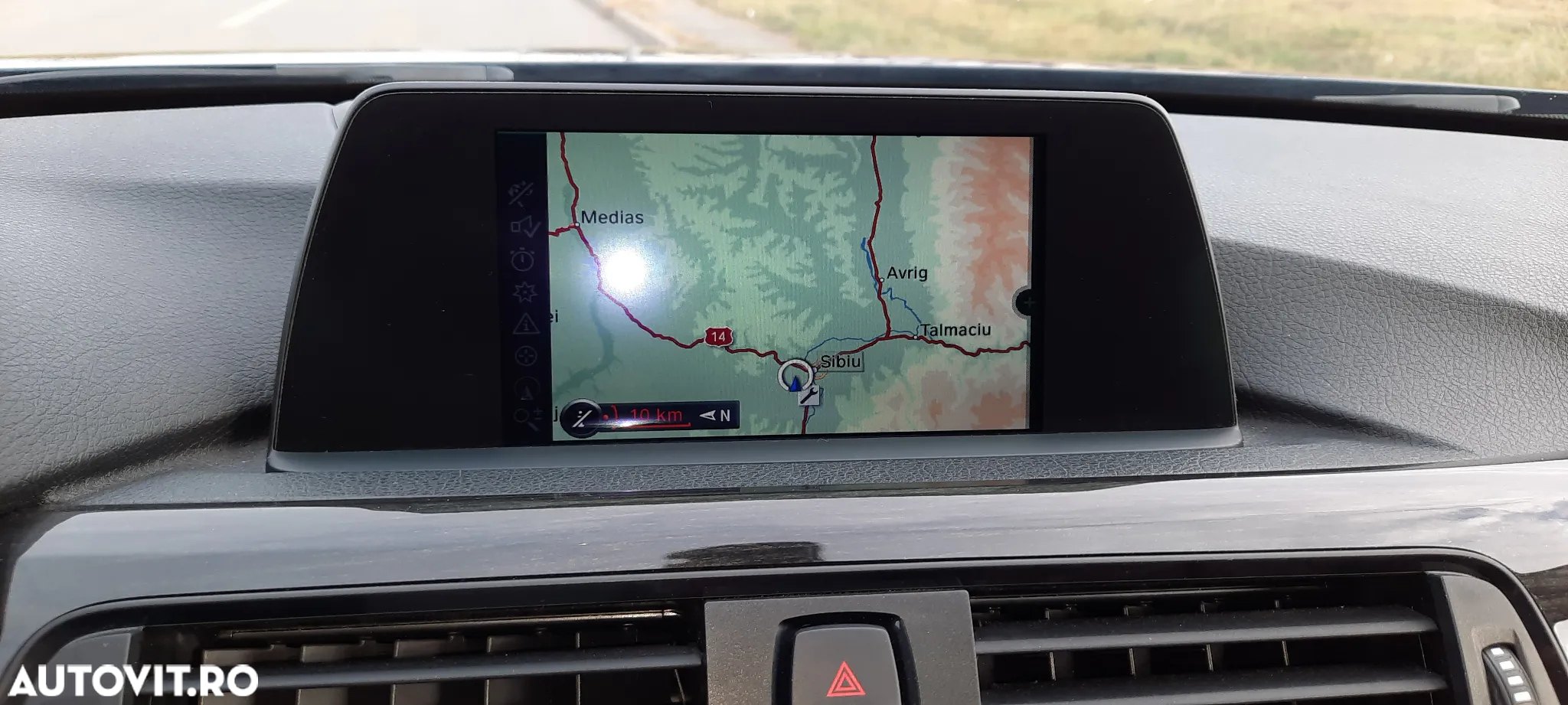 BMW Seria 3 320i Aut. Luxury Line - 13