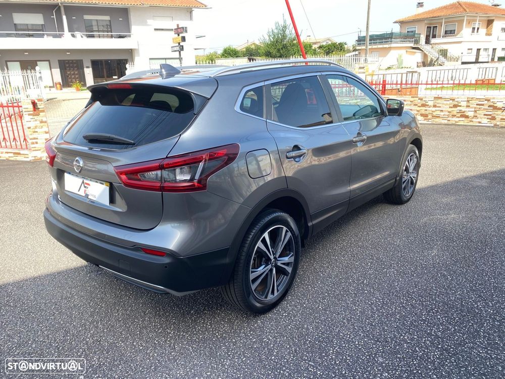 Nissan Qashqai 1.2 DIG-T N-Connecta 18 - 4