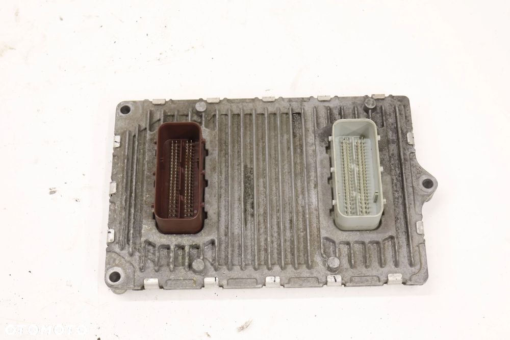 Jeep Compass I komputer silnika P05150607AC
