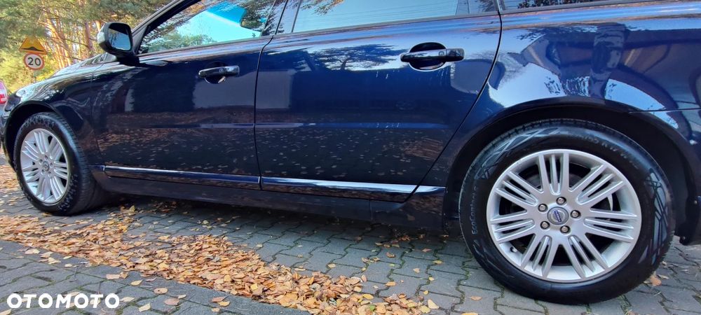 Volvo V70 2.0D Momentum - 26