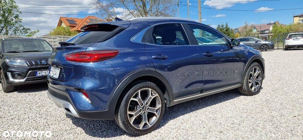 Kia XCeed - 14
