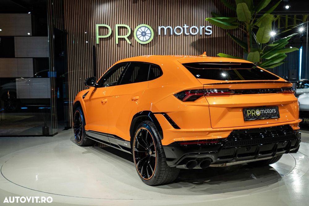 Lamborghini URUS - 6