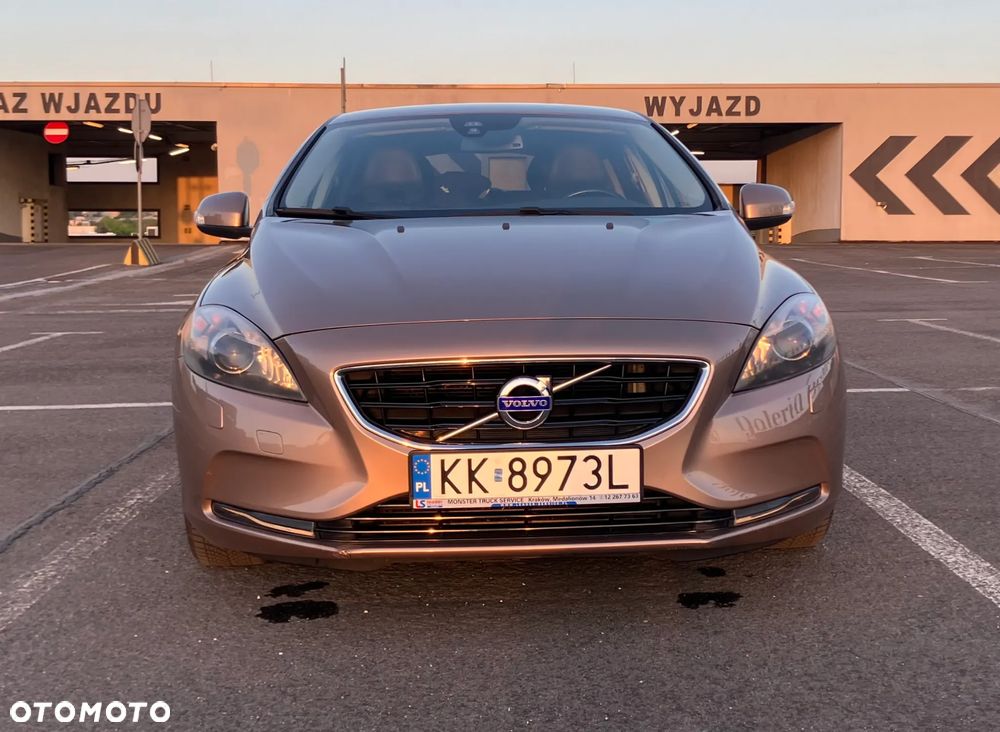 Volvo V40 - 6