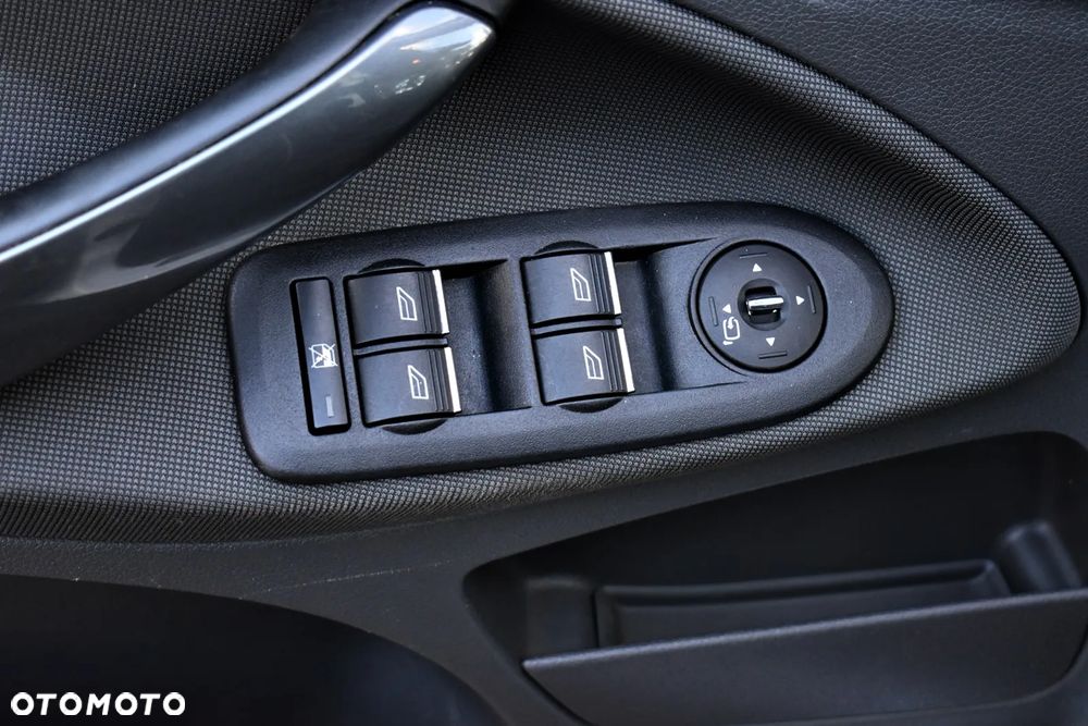 Ford Kuga 2.0 TDCi 4WD Titanium Plus - 22