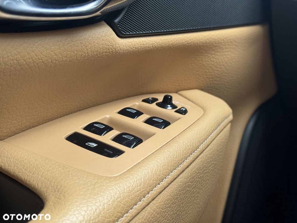 Volvo S90 - 30