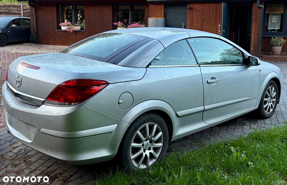 Opel Astra 1.6 Edition - 2