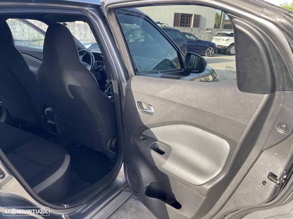 Nissan Juke 1.0 DIG-T Acenta DCT - 22