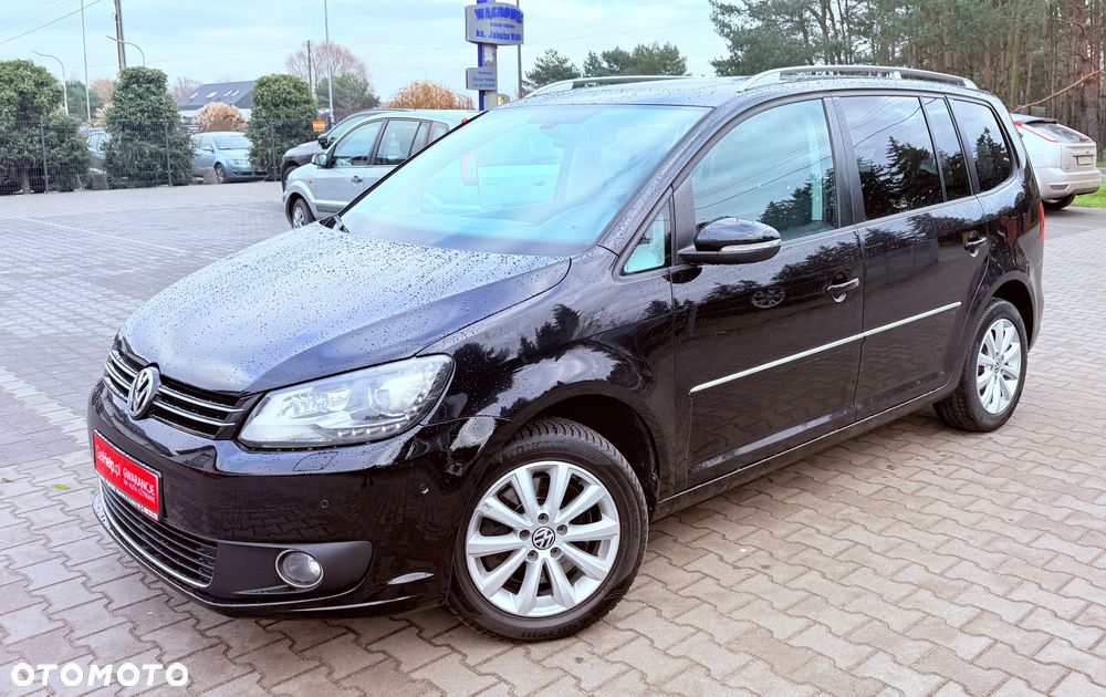 Volkswagen Touran - 11