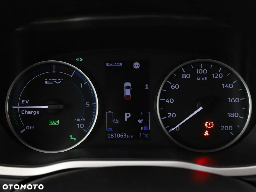 Mitsubishi Eclipse Cross - 22