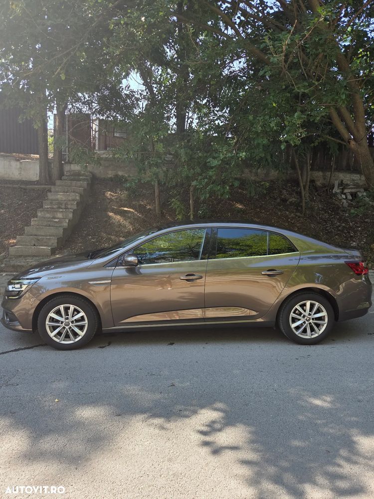 Renault Megane - 8