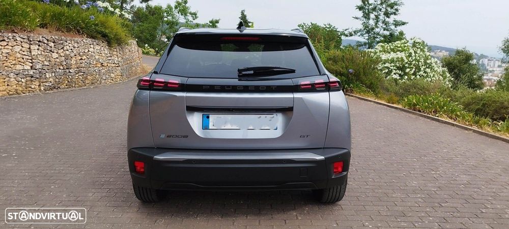 Peugeot e-2008 54 kWh GT - 9
