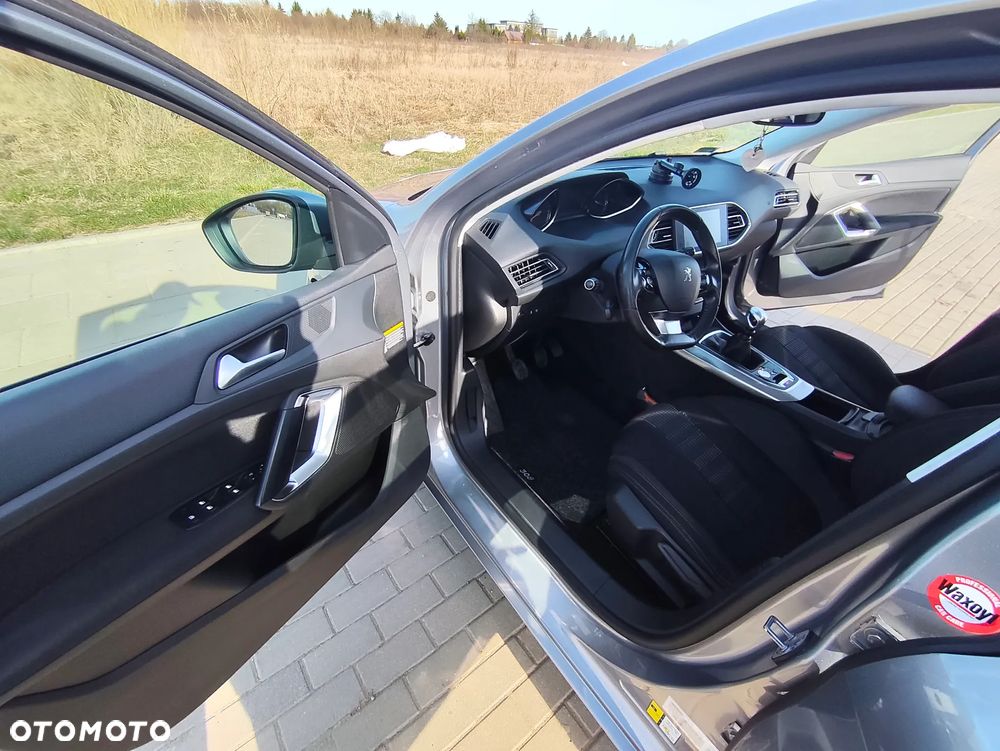 Peugeot 308 BlueHDi 120 Stop & Start Active - 24