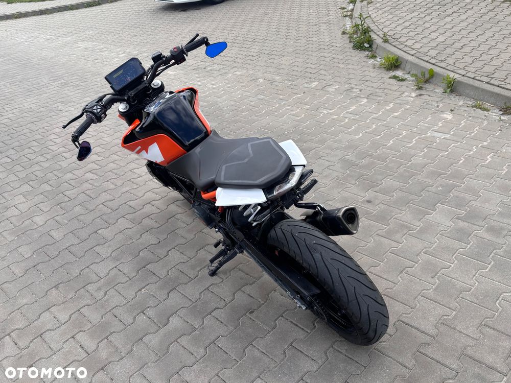 KTM Duke 125 - 4