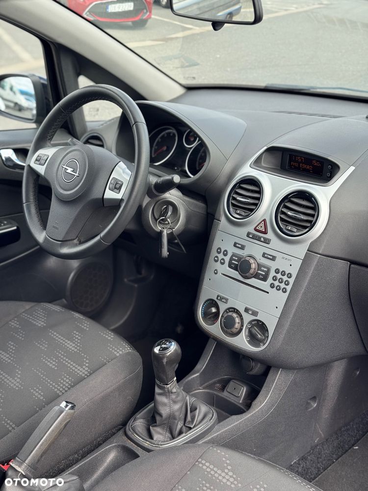 Opel Corsa 1.2 16V Enjoy - 17