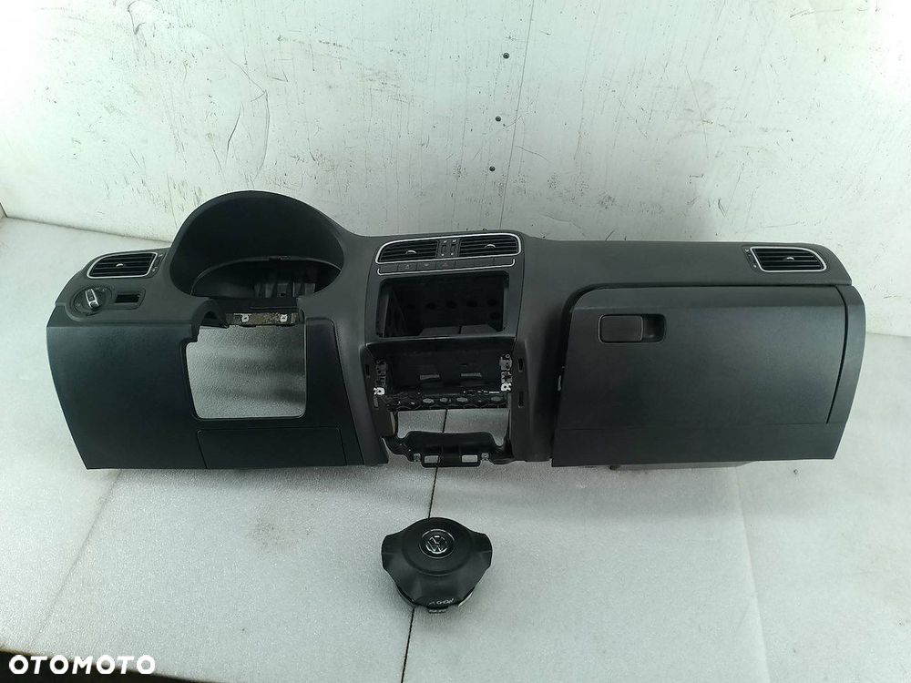DESKA ROZDZIELCZA,KONSOLA PODUSZKI VW POLO V - 2