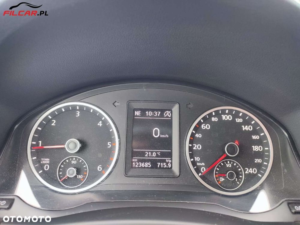 Volkswagen Tiguan - 11