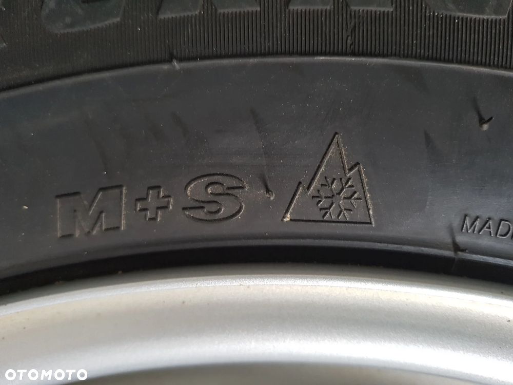 KOŁA ZIMA  DACIA DASTER 5X114,3  6,5JX16 215/65R16 - 7