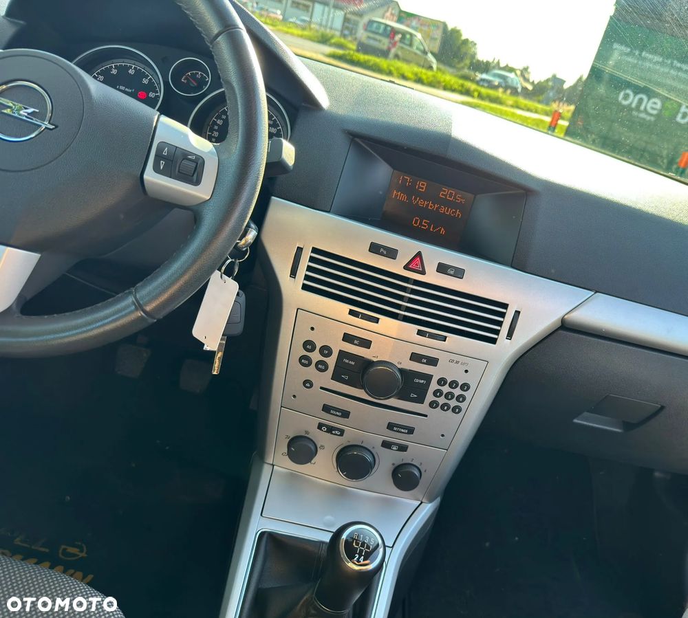 Opel Astra 1.4 Edition Plus - 21
