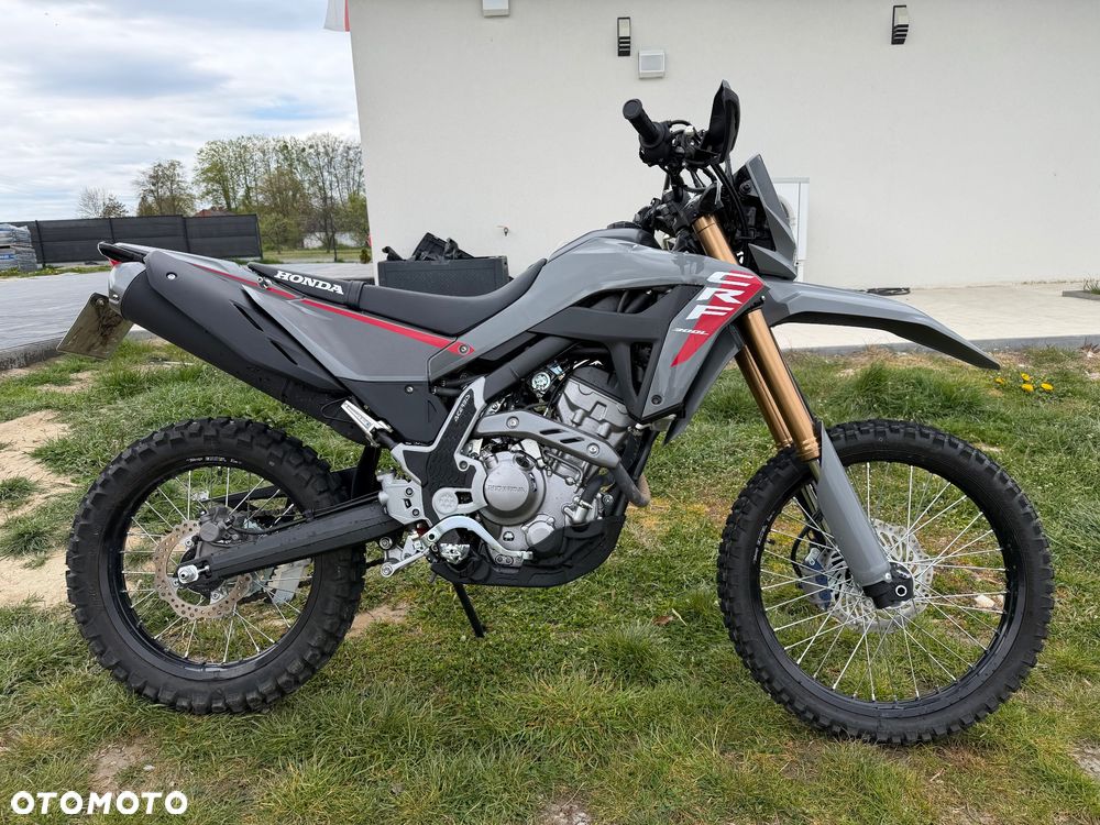 Honda CRF - 1