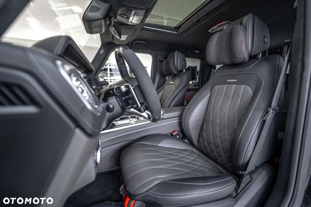 Mercedes-Benz Klasa G AMG 63 AMG Speedshift 9G-TRONIC Exclusive - 26