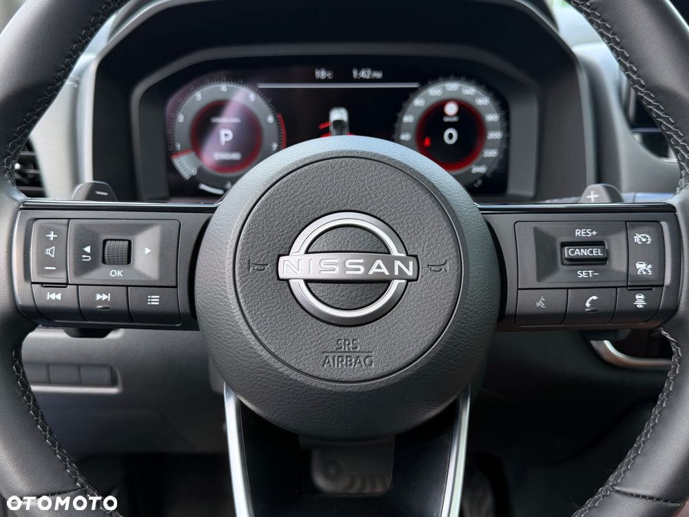 Nissan Qashqai 1.3 DIG-T DCT N-CONNECTA - 29