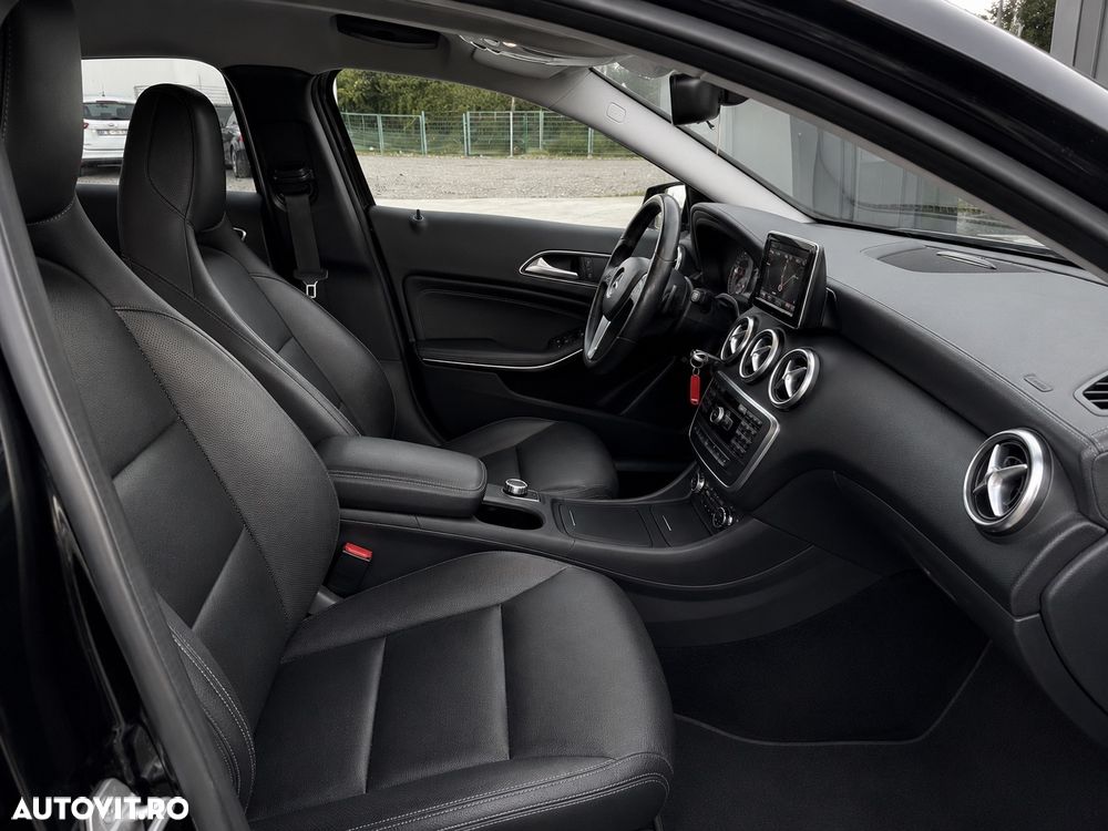 Mercedes-Benz A 220 - 13
