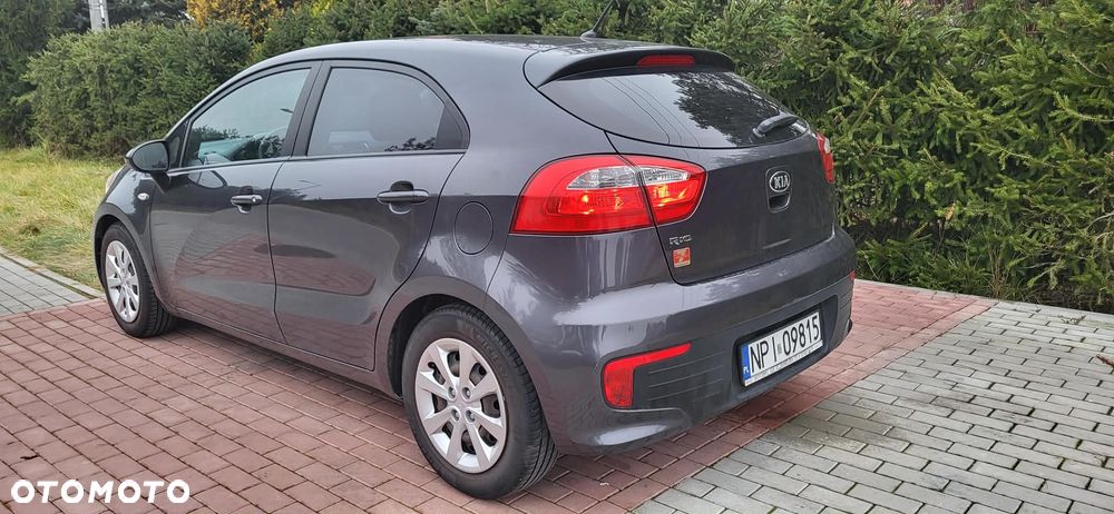 Kia Rio 1.4 M - 3