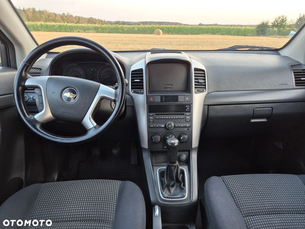 Chevrolet Captiva 2.4 2WD 5 Sitzer LS - 9