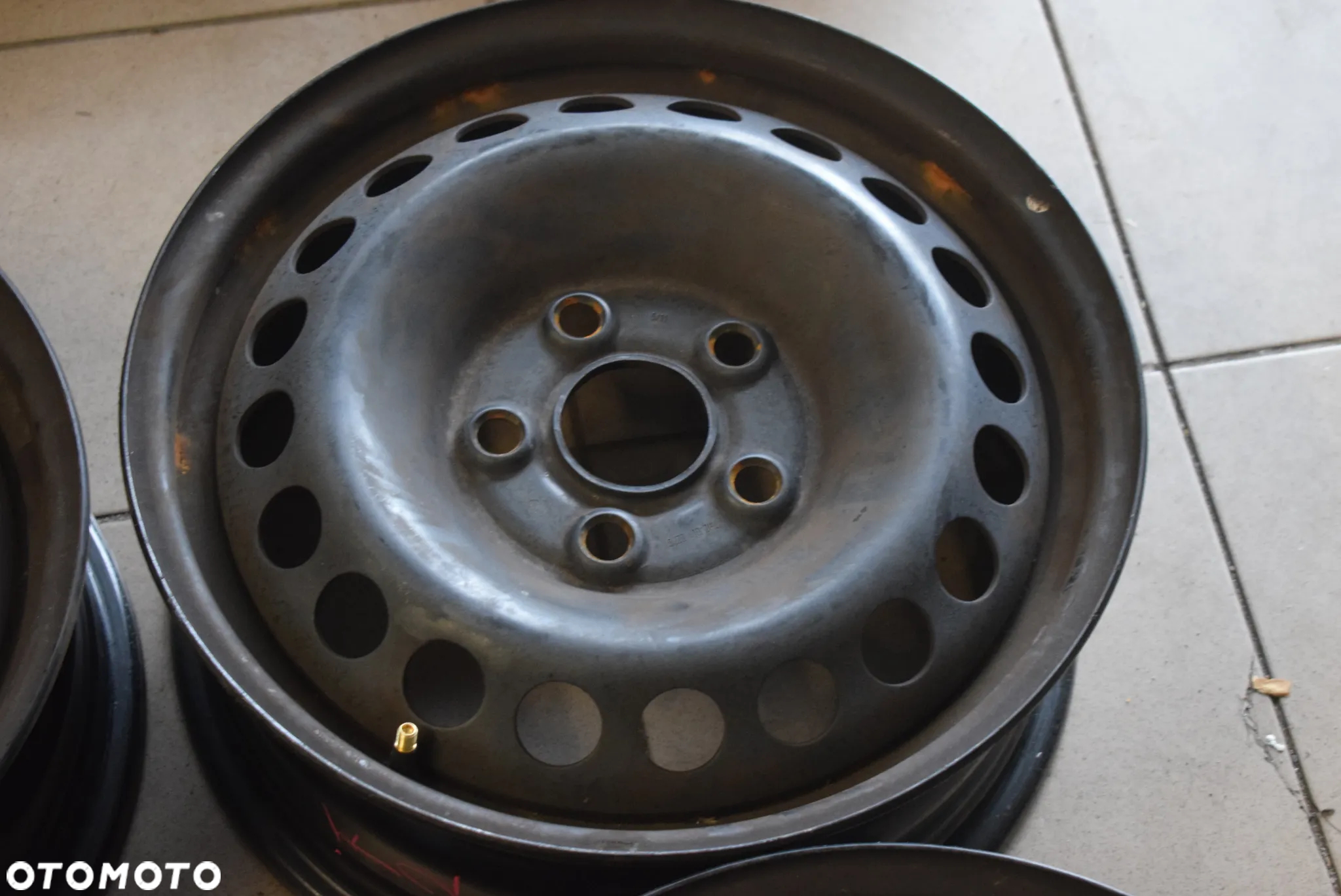 Felgi stalowe stalówki VW T5 6,5x16 5x120 R16 - 4
