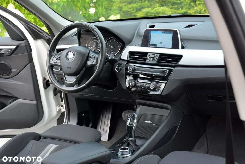 BMW X1 xDrive20d Advantage - 18