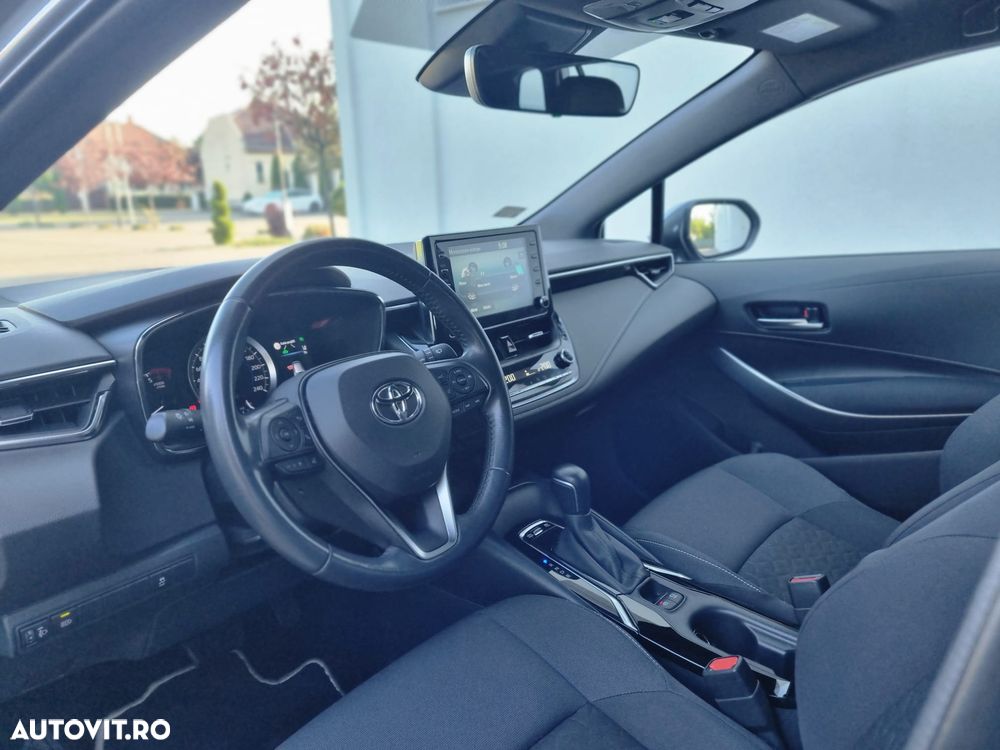Toyota Corolla 1.8 HSD Dynamic - 12