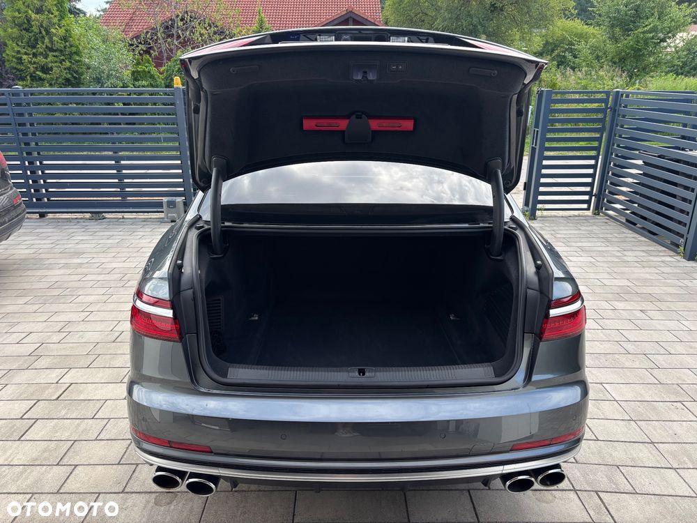 Audi S8 TFSI mHEV Quattro Tiptr - 8