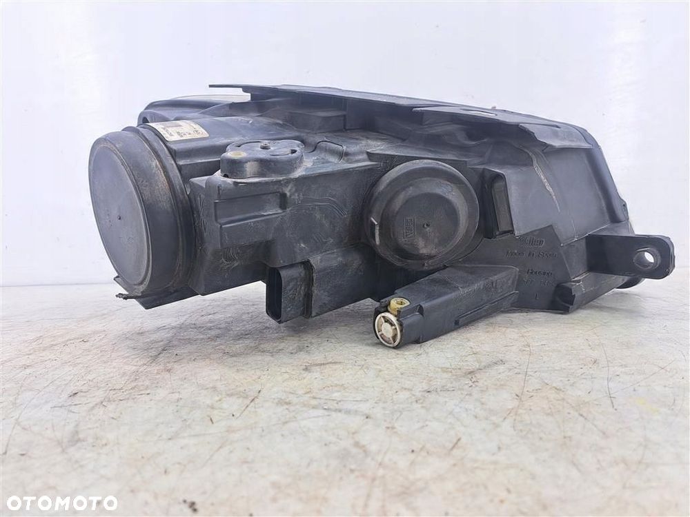 Reflektor lampa przód lewa VW Passat B6 2005-2010 PRZED LIFT VALEO SOCZEWKA   3C0941005AB - 2