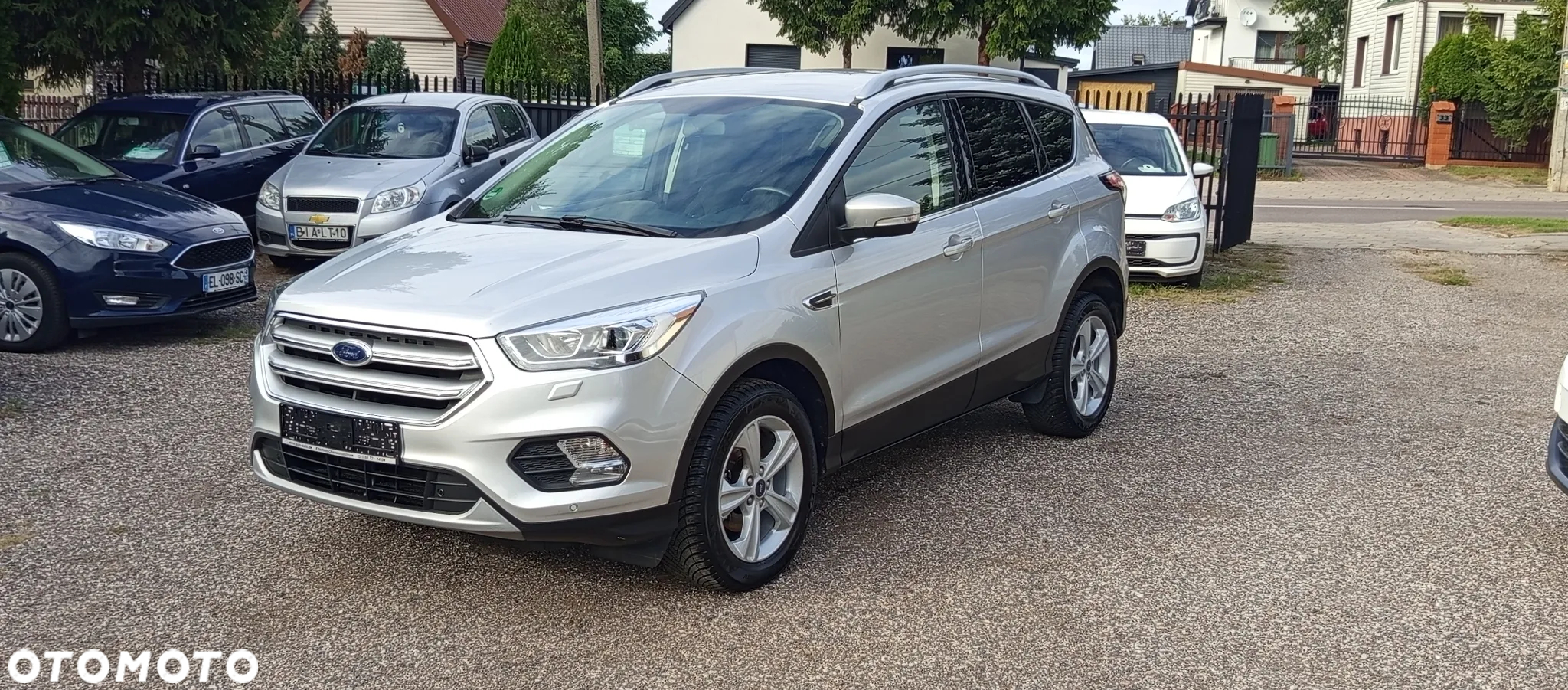 Ford Kuga - 2