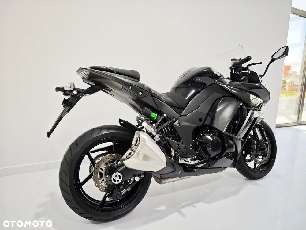 Kawasaki Ninja 1000 SX - 11