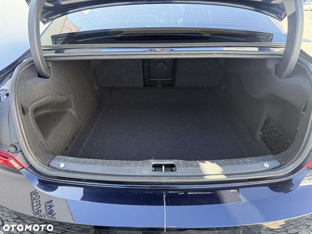 Volvo S90 - 28