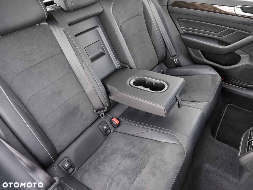 Volkswagen Arteon 2.0 TSI Elegance DSG - 31