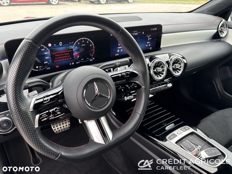 Mercedes-Benz CLA 200 mHEV 7G-DCT - 13