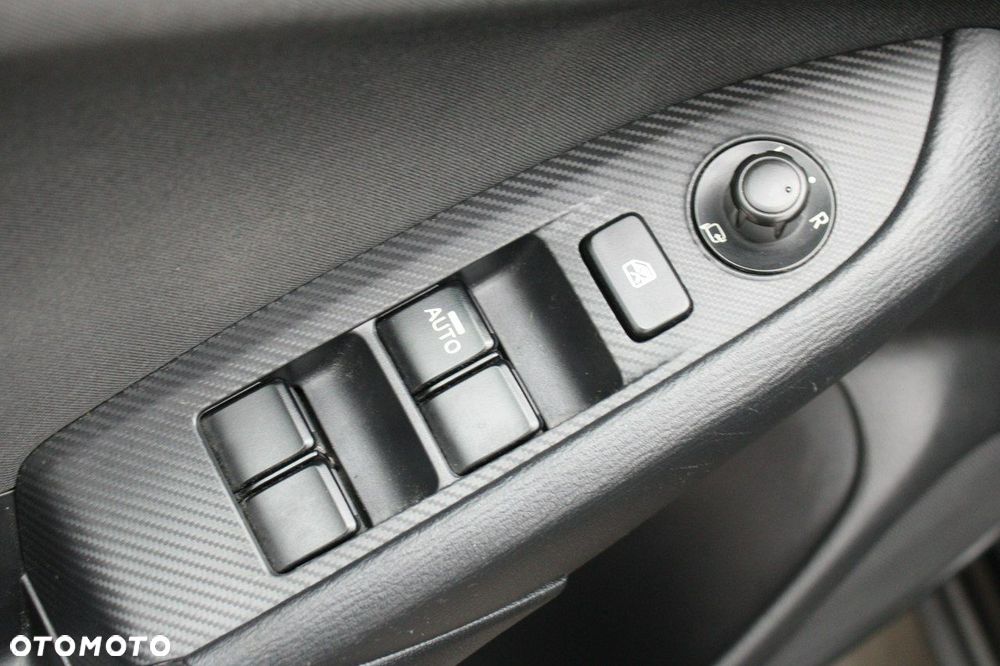 Mazda CX-3 SKYACTIV-G 120 FWD Sports-Line - 22