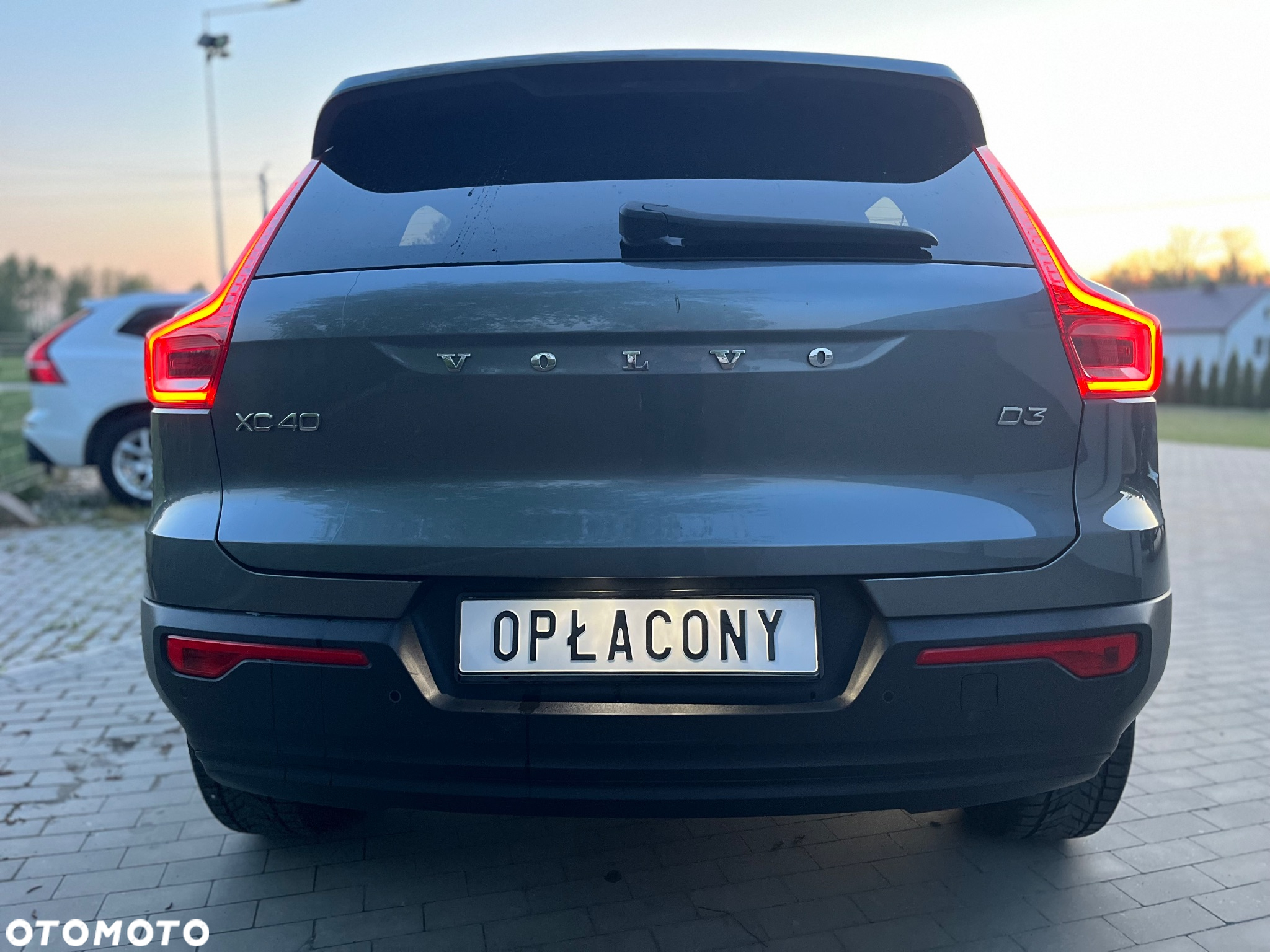 Volvo XC 40 D3 Momentum - 8
