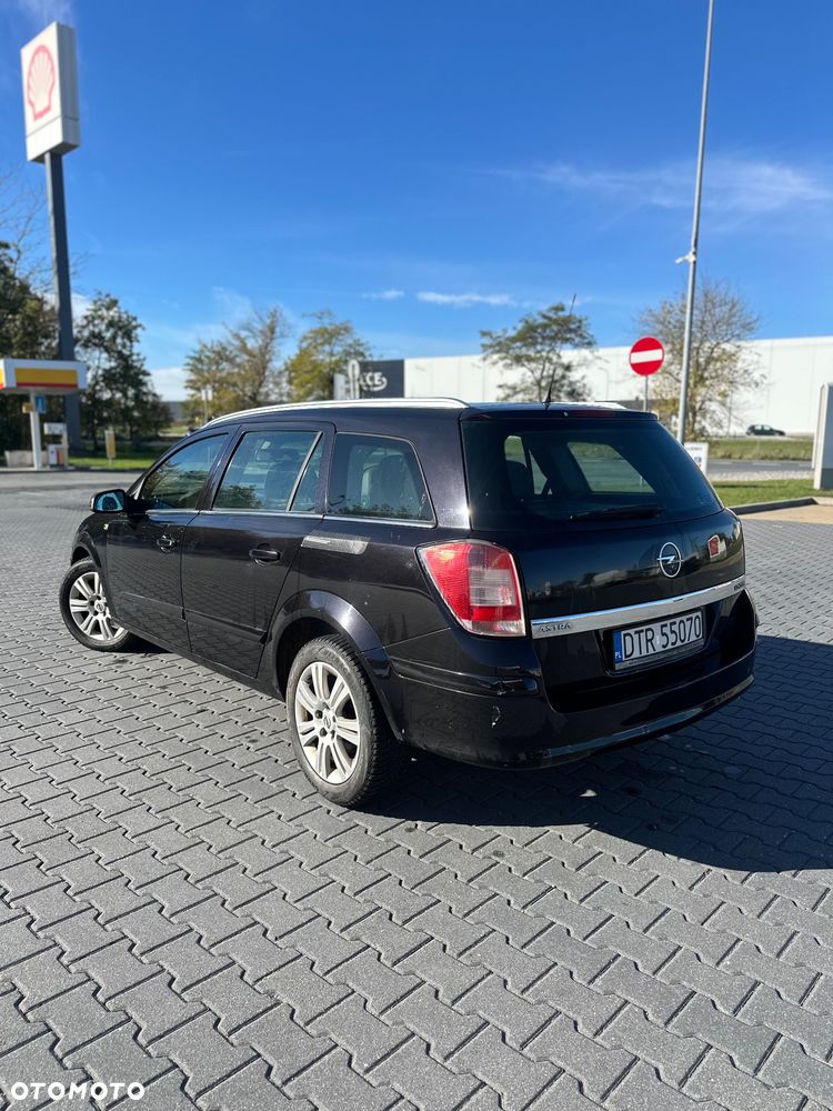 Opel Astra - 4
