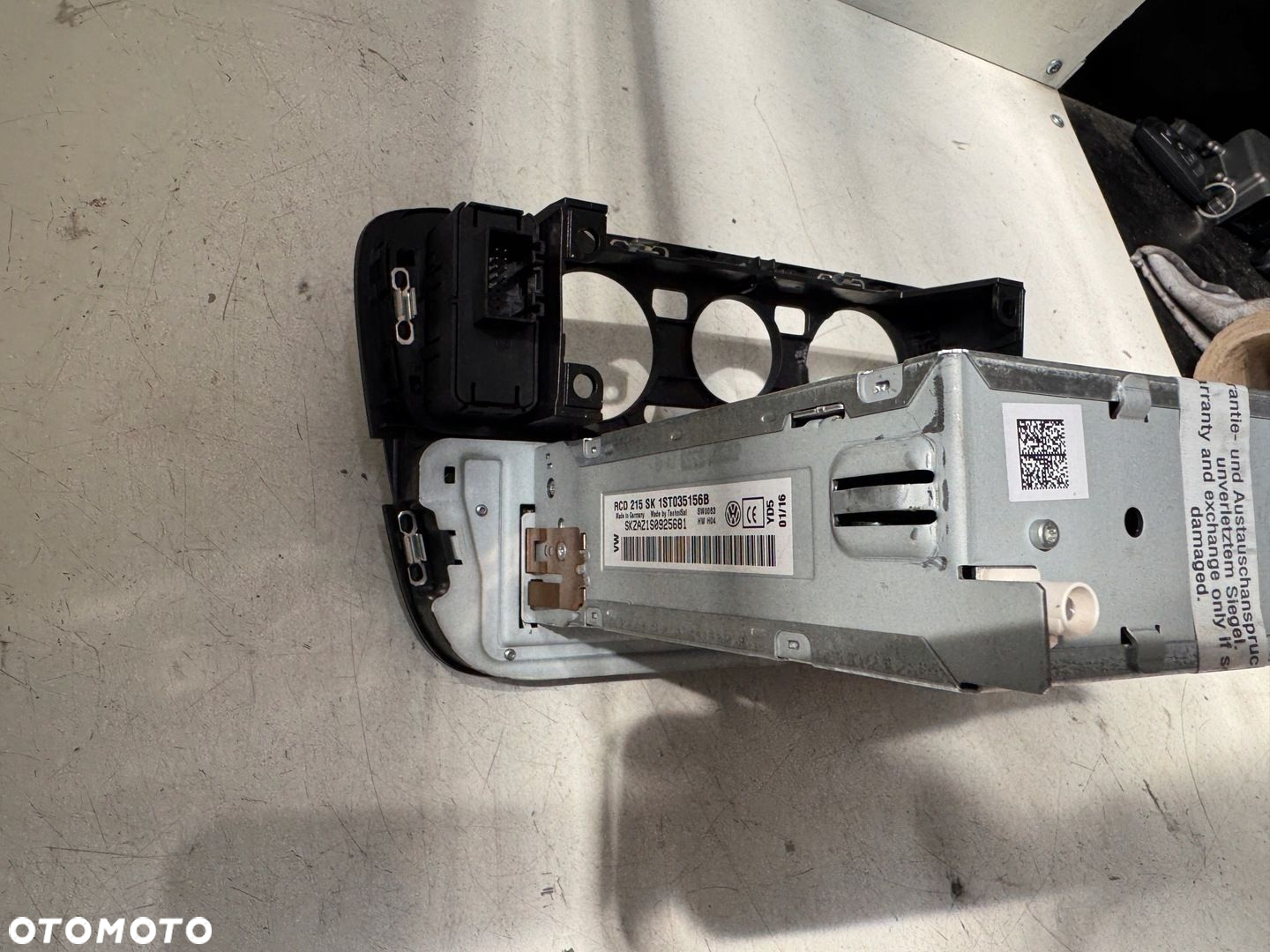 SKODA CITIGO RADIO 1ST035156B - 8