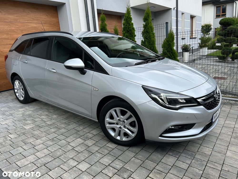 Opel Astra V 1.4 T Enjoy - 19