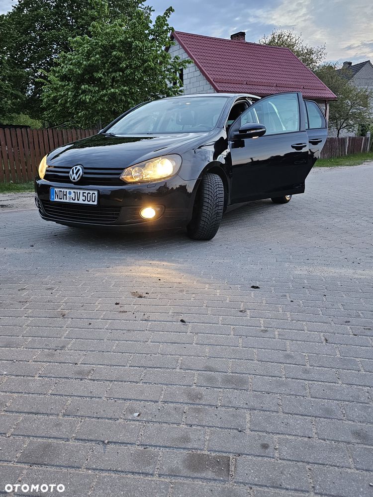 Volkswagen Golf 1.6 TDI DPF BlueMotion Technology MATCH - 2