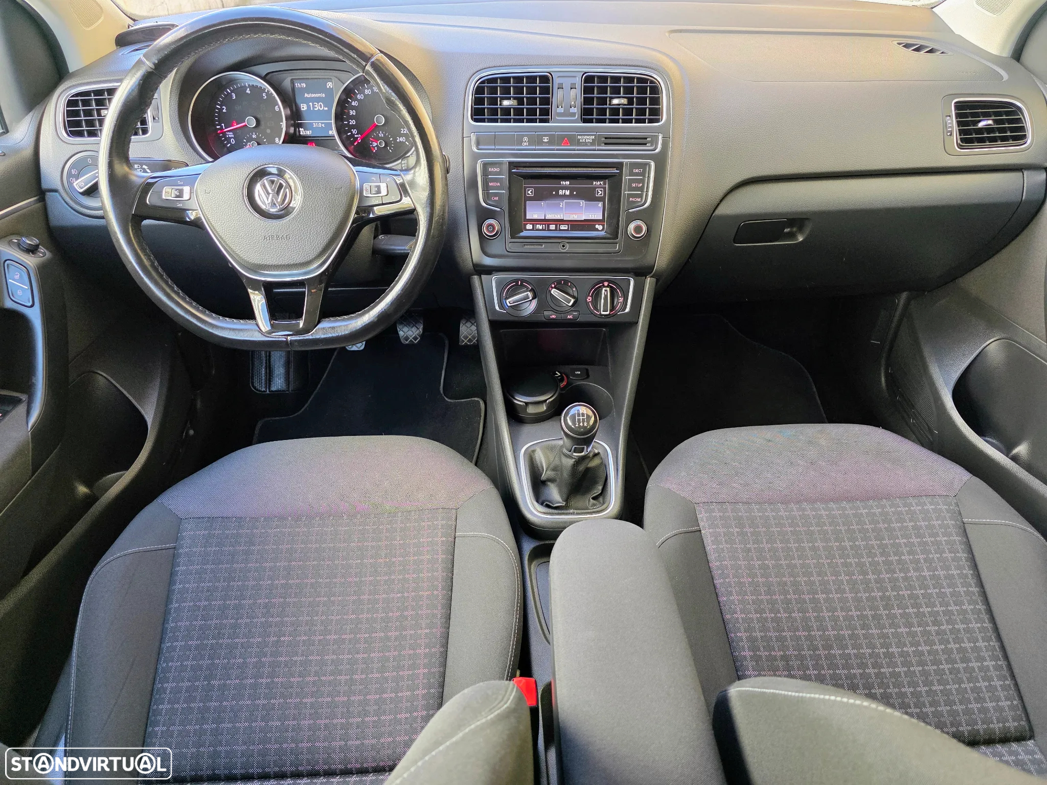 VW Polo 1.0 Confortline - 24