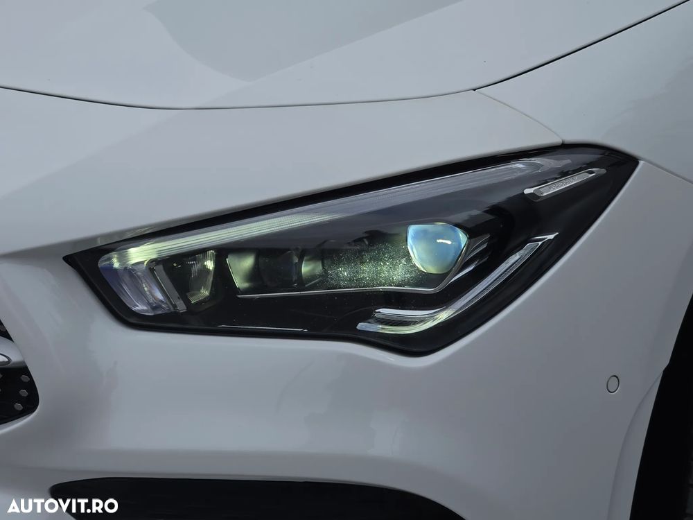 Mercedes-Benz CLA 200 Shooting Brake 7G-DCT AMG Line Advanced Plus - 31