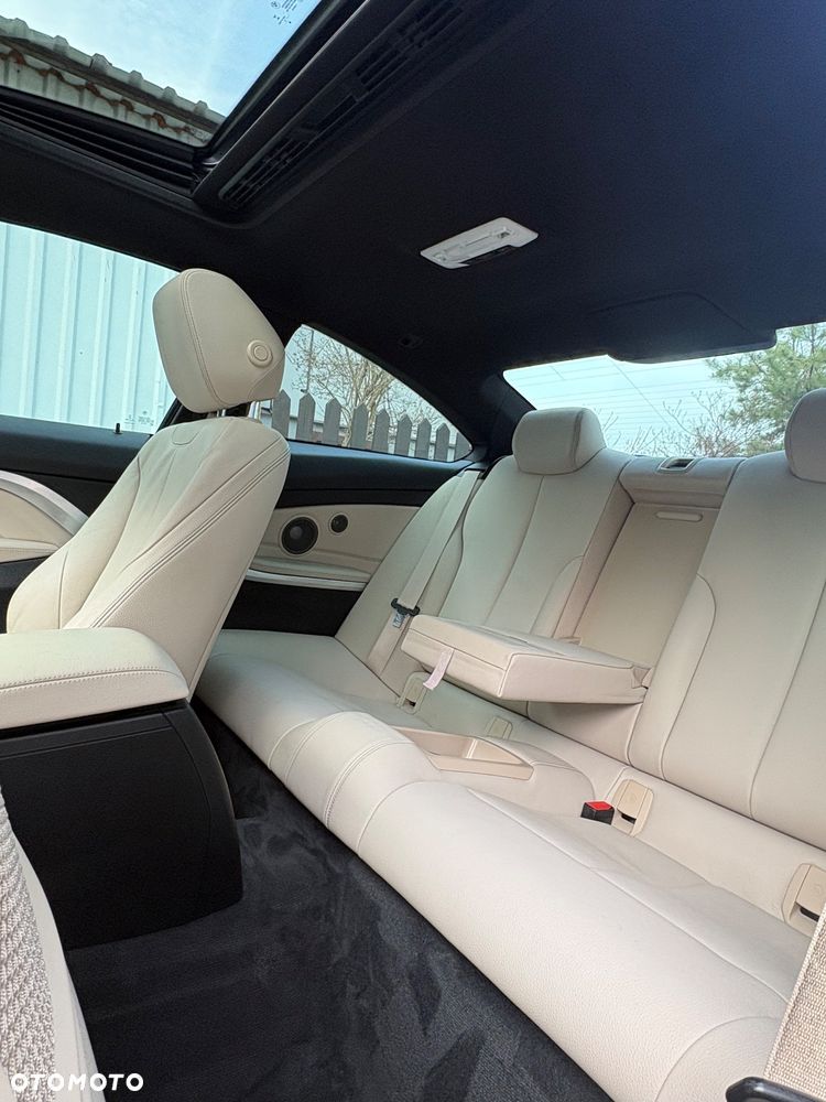 BMW Seria 4 435i M Sport - 39