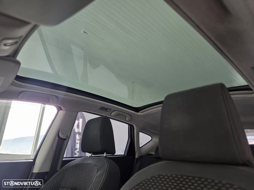 Nissan Qashqai 1.5 dCi DPF visia - 14